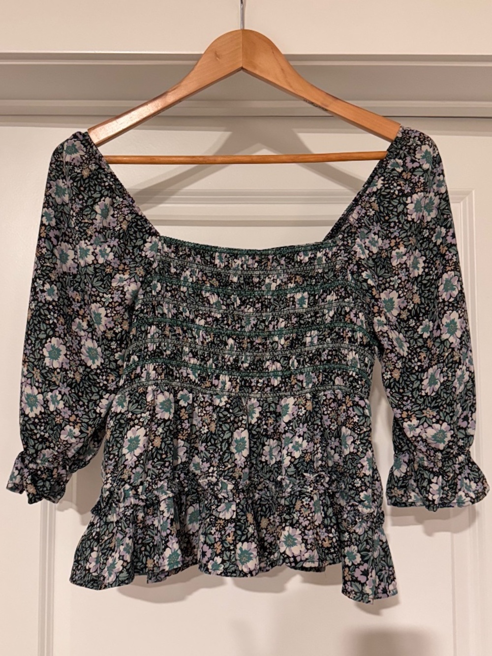American Eagle Floral Smocked Square Neck Peplum Top Green Size Small